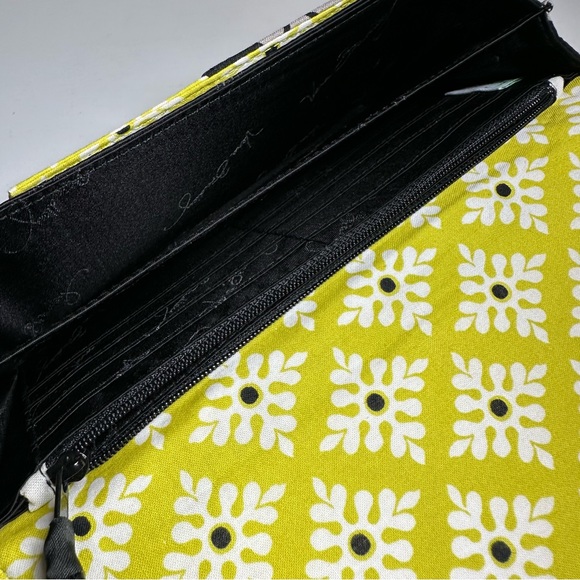 Vera Bradley Baroque Travel Organizer Large Clutch Wallet Card Tickets Case - Picture 10 of 13